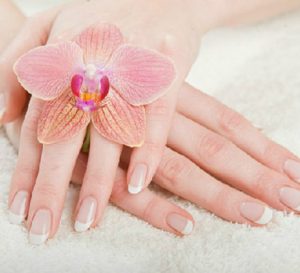 Chăm sóc đôi tay - Spa Tropic - Công Ty TNHH Spa Tropic